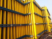 Panneau de coffrage en acier réutilisable jaune WACO H20 simple face, type fixe horizontal industriel pour ancrage de tirants de quai de barrage