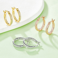 Boucles d'oreilles créoles en argent sterling 925 avec moissanite taille ronde pour femme, style Huggie éternité, couleur D, moissanite VVS1, boucles d'oreilles diamant