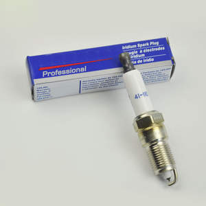 Bougies d'allumage automatiques de pièces de rechange de haute performance 41-110 12621258 - Product Image 6