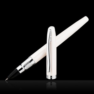 <span class=keywords><strong>Penna</strong></span> <span class=keywords><strong>Stilografica</strong></span> Picasso <span class=keywords><strong>in</strong></span> Metallo con Punta Dorata, Confezione Regalo Inclusa, Garanzia a Vita - Product Image 3