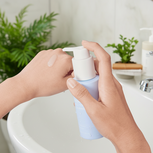 Glutanex Glow Therapy Gel To Foam Cleanser, Sérum Iluminador, Limpieza Profunda, Ecológico, Bajo pH, Suavizante, Renovación Avanzada - Product Image 3