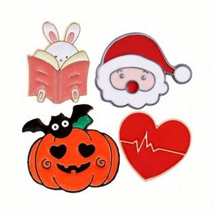 Épingles en émail souple plaqué or, personnalisées avec logo, imprimées UV/sérigraphiées, pour la vente en gros - Product Image 4