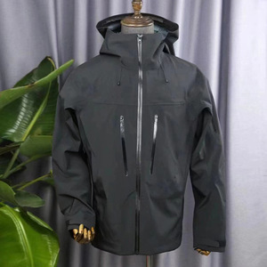 Biểu Tượng Tùy Chỉnh Unisex Polyester Vỏ Mềm Áo Mưa Áo Khoác Không Thấm Nước Windproof Ngoài Trời Đi Bộ Đường Dài Đồng Phục Áo Gió Áo Khoác - Product Image 2