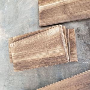 แผ่นไม้เนื้อแข็งสำหรับชั้นวางไวน์ มีหลายขนาดให้เลือก - Product Image 1