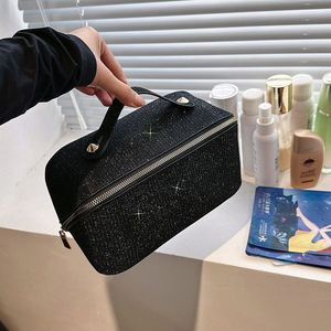 Sac de maquillage portable coréen BSCI pour femmes, grande capacité, imperméable, brillant, trousse de toilette portable, cosmétiques de voyage - Product Image 1