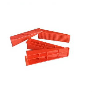 Système de nivellement de carreaux personnalisé axé sur l'efficacité, cale en plastique rouge durable et réutilisable pour l'installation de grands formats - Product Image 5