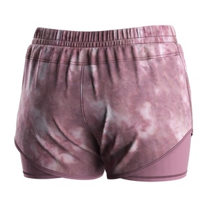 Shorts de sport 2-en-1 noirs pour femme, idéaux pour le basketball, la musculation et la gym (OEM/ODM) - Product Image 2