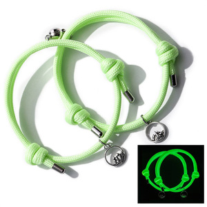 Pulsera de cuerda luminosa para parejas, juego de pulseras magnéticas de regalo para el Día de San Valentín - Product Image 4