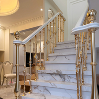 Rampe d'escalier moderne de luxe sur mesure et durable - Rampe d'escalier Meixi en laiton et aluminium, finition or bronze, installation facile, pour villa et hôtel
