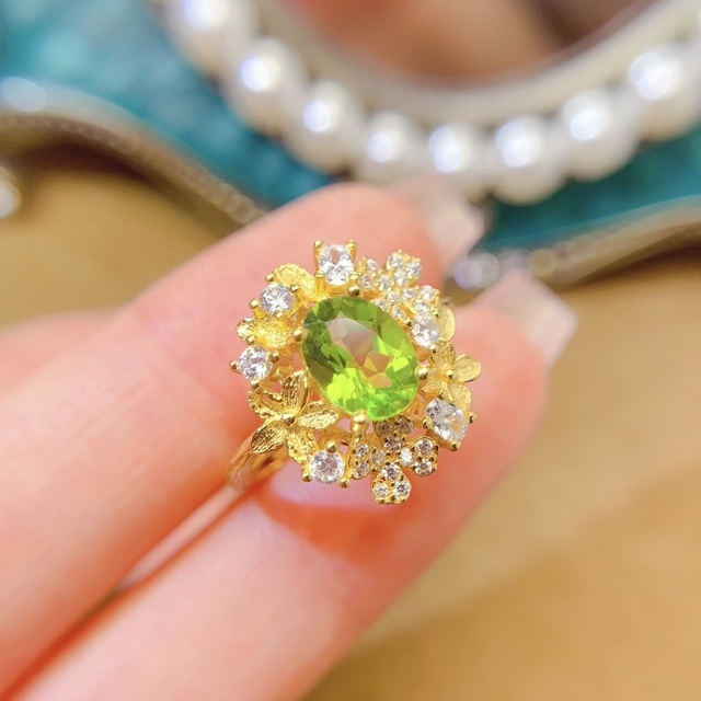 Hot Selling Natural S925 Peridot Gemstone 6*8mm Excellent Color Crystal Gem Adjustable Rings Jewelry Women Wedding Band Gift