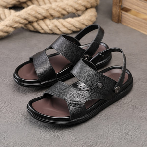 Sandalias de cuero genuino con tiras cruzadas, suela de goma antideslizante, casuales de verano para hombre, con punta abierta y hebilla. - Product Image 2