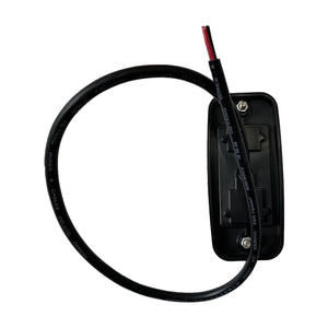 Luz Lateral LED Kumi KM 28 de Plástico para Camiones y Furgonetas, Mejora de Equipamiento, Origen Danyang - Product Image 1