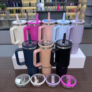 Vaso de botella de agua de acero inoxidable con recubrimiento en polvo de 40oz personalizado Vaso aislado de 40oz con mango <span class=keywords><strong>y</strong></span> pajita - Product Image 1