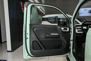 购买中国热销迷你电动车五菱宏光迷你电动车<span class=keywords><strong>3</strong></span>门4座掀背车215公里远程电动车待售 - Product Image 5