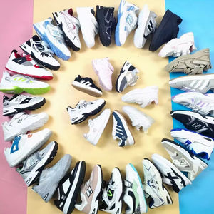 2024 nouvelle mode chaussures de sport pour enfants de haute qualité pour hommes et femmes chaussures décontractées pour enfants chaussures en stock direct d'usine - Product Image 1