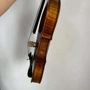 Violino Artigianale SurpassMusica di Qualità 4/4 3/4 con Ponte in Legno Europeo Colore Naturale, Accetta Personalizzazione - Product Image 4