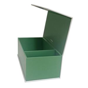 Boîtes cadeaux magnétiques en satin de luxe personnalisées, logo personnalisé, emballage en carton rigide recyclable, finition mate, couvercles en feuille métallisée - Product Image 2