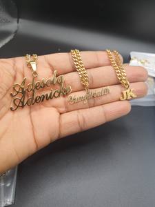 Acciaio inossidabile personalizzato 18 Collier iniziale placcato oro inossidables Choker lettera ciondolo <span class=keywords><strong>nome</strong></span> personalizzato <span class=keywords><strong>collana</strong></span> a catena - Product Image 3