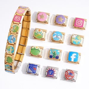 Pulsera de dijes italianos INS populares, de acero inoxidable que no se deslustra, chapada en oro de 18 quilates, con dije de la Estatua de la Libertad - Product Image 2