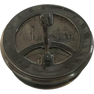 Boussole de cadran solaire nautique en laiton massif de 2.5 pouces Beau guide de poche avec étui en cuir - Product Image 2