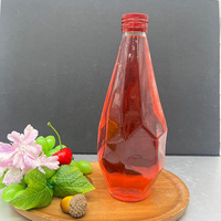 Bouteilles en verre transparent facetté en gros, plusieurs tailles, pour spiritueux et boissons, avec bouchon à vis