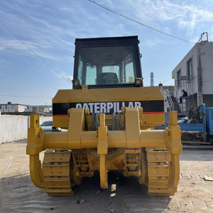 รถดันดินตีนตะขาบ Cat D6G มือสอง สีเหลือง ขายดี พร้อมเครื่องยนต์ไฮดรอลิกและชิ้นส่วนหลักอื่นๆ อุปกรณ์ก่อสร้างสำหรับงานหนัก - Product Image 3