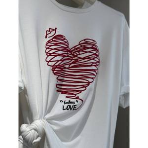 T-shirt à imprimé cœur Fiori pour femme, 100% coton jersey, respirant, manches régulières, blanc - Product Image 2