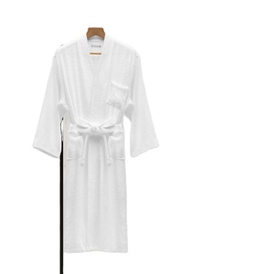 ชุดเสื้อคลุมอาบน้ําโรงแรมและสปาผ้าฝ้ายปักนุ่มหรูหรา - Product Image 2