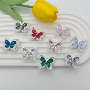 Cuentas de agujero recto de mariposa de cristal de doble cara, cuentas de pluma DIY con incrustaciones de diamantes de aleación pesada para componentes de accesorios de joyería - Product Image 4