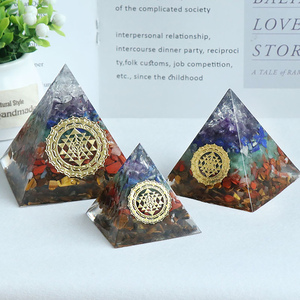 Orgone Pyramid Multi Stone Và <span class=keywords><strong>Black</strong></span> <span class=keywords><strong>Tourmaline</strong></span> Pendent Set Cho Yoga Trung Gian Chakra Chữa Bệnh Và Tự Phát Triển Bảo Vệ - Product Image 2