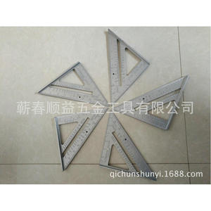 Regla Triangular Metálica de 30 cm para Construcción y Enseñanza - Product Image 3