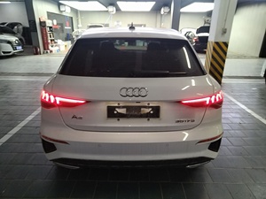 <span class=keywords><strong>Audi</strong></span> <span class=keywords><strong>A3</strong></span> Sportback 35 <span class=keywords><strong>TFSI</strong></span> Automatic 1.4L Turbo Usata del 2024, 1-25000 Miglia, Sedili in Pelle, Tetto Panoramico - Product Image 5