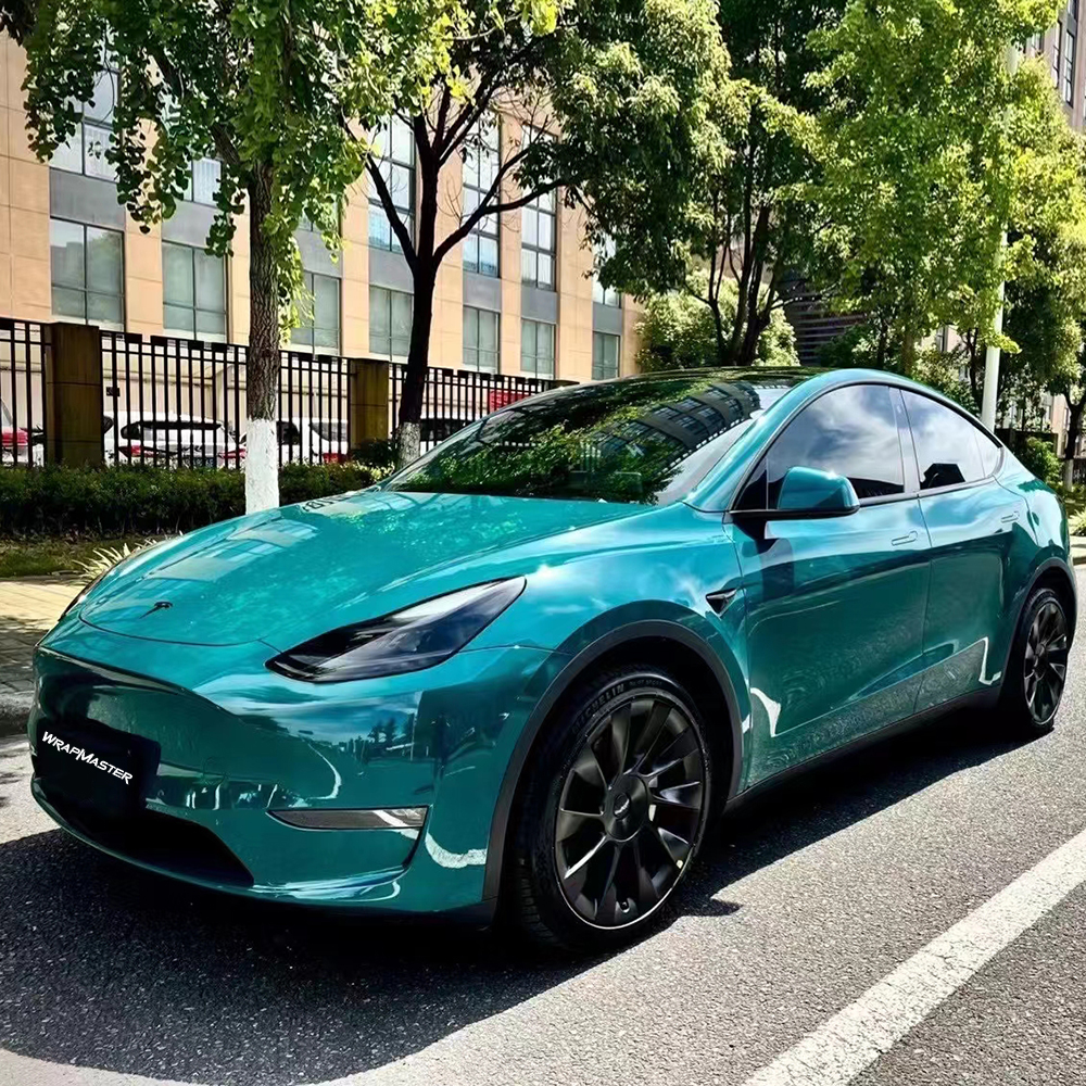 สีเขียวมรกต