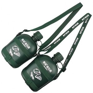 Échantillon gratuit : Ensemble de cuisine de camping de luxe avec gourde, pot suspendu et réchaud à bois pour survie en extérieur, randonnée et trekking - Product Image 4