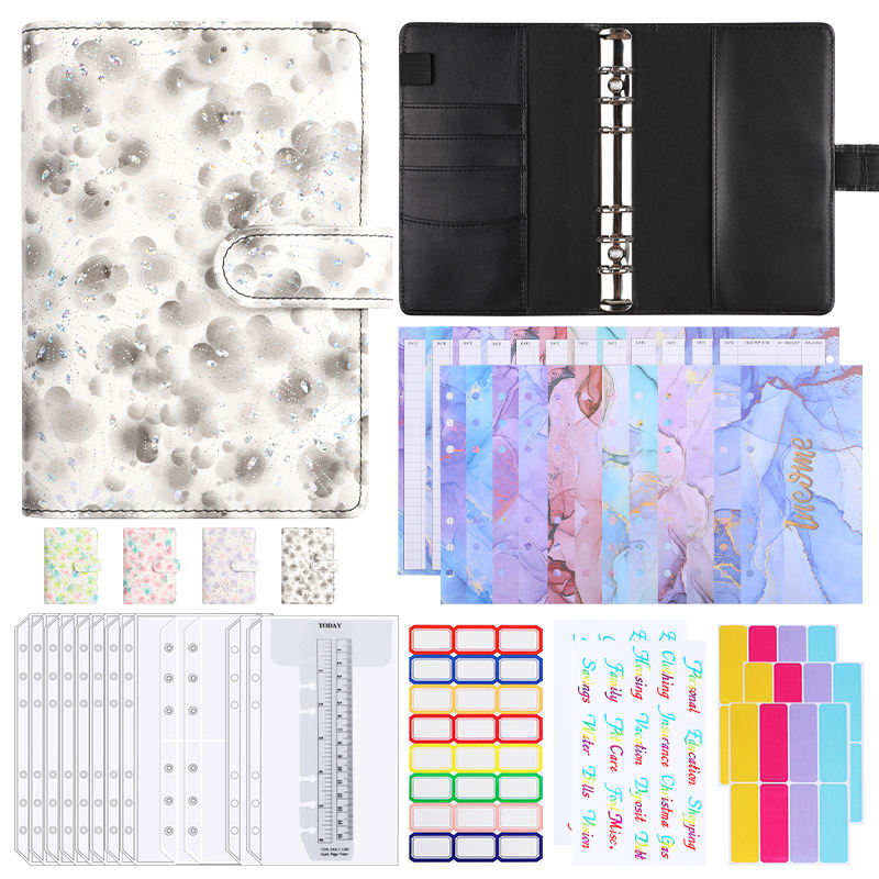 ชุดสีดำ