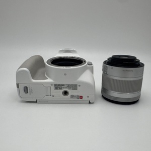 Cámaras <span class=keywords><strong>Canon</strong></span> 200D II 250D <span class=keywords><strong>de</strong></span> <span class=keywords><strong>Segunda</strong></span> <span class=keywords><strong>Mano</strong></span> al Por Mayor, 18-55mm, 4K, 24.1MP, WiFi, DSLR, Certificadas para Vlogging, Usadas - Product Image 5