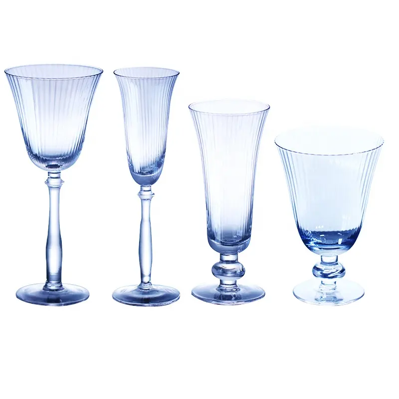 Venta al por mayor diseño exquisito azul Copa conjunto copa de cristal de alta calidad gran oferta tipo volcánico copa de vino