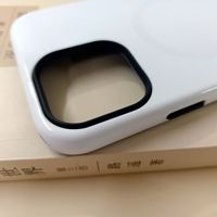 Coque de protection 2-en-1 magnétique sans fil 3D vierge en plastique durable imprimée sur mesure par sublimation pour iPhone 17 16 15