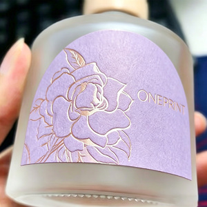 Étiquettes personnalisées pour parfums, huiles essentielles et cosmétiques, impression à chaud, sérigraphie, logo, marque, personnalisation. - Product Image 1