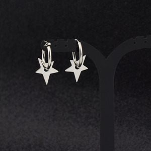 Meilleures Ventes 2026 : Boucles d'oreilles pendantes exquises en forme d'étoile, design de niche, unisexe, en acier inoxydable, bijoux tendance en gros - Product Image 4