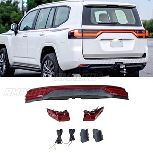 สำหรับ Toyota Land Cruiser LC300 2022-2024 ชุดแต่งไฟท้ายแบบทะลุ พร้อมไฟสปอยเลอร์หลัง อุปกรณ์ตกแต่งรถยนต์ - Product Image 2