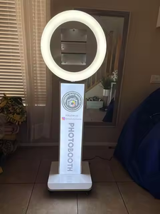 Estuche de Viaje Portátil con Soporte para iPad y Anillo de Luz RGB para una Fácil Instalación en Bodas y Fiestas - Product Image 1