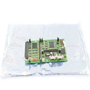 การ์ดควบคุมใหม่ของแท้ R001 A20B-8001-063005B ตัวควบคุมการเขียนโปรแกรม PLC - Product Image 1