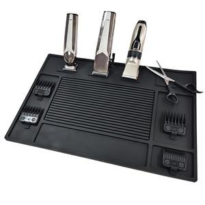 Organizador de cabello de PVC con cortapelos magnéticos fuertes, almohadilla antideslizante, imán de punto, almohadilla de peluquería, almohadilla de herramientas de silicona imprimible - Product Image 1