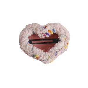 Fermagli per capelli a forma di cuore intrecciati a mano, accessori squisiti lavorati all'uncinetto con filo di lana, realizzati a mano con cura. - Product Image 5
