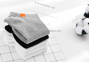 ビジネスカスタムクラシックドレスローカット通気性カジュアルソックス用OEMメンズアンクルコットンソックス - Product Image 3