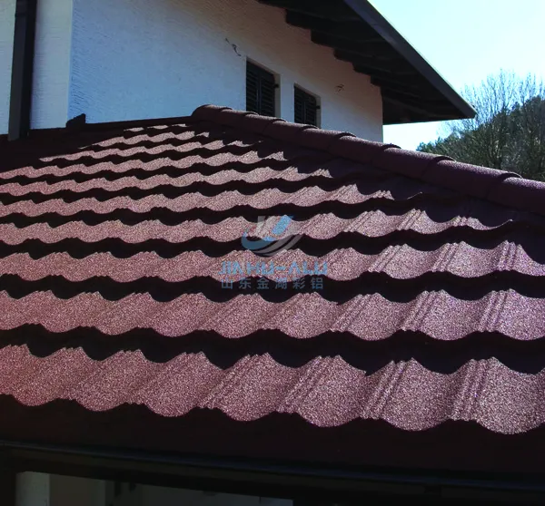 다채로운 돌 코팅 지붕 타일 고품질 금속 타일 돌 사용자 정의 지붕 시트