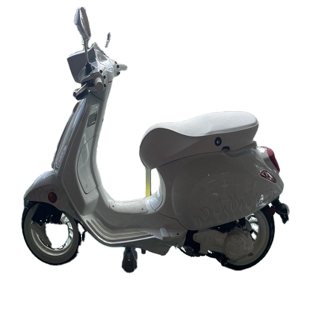 РњРѕРїРµРґ РґРѕ 50 РєСѓР±РѕРІ Vespa 2022