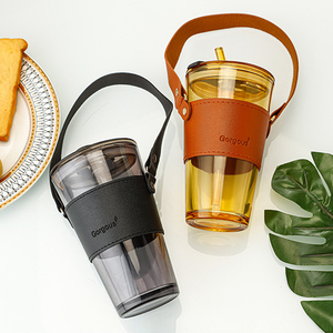 Tasse en verre de paille anti-brûlure de 450ml en gros Tasse à café en verre de voyage portable avec manchon en cuir et poignée - Product Image 3