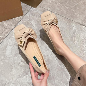 Chaussures plates d'été pour femmes 3688-32, grandes tailles 41-45, semelle souple, fermeture à enfiler, chaussures à surface souple pour pieds larges - Product Image 2